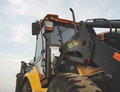 5 Reasons You Should Hire Rather Than Buy Plant Machinery
